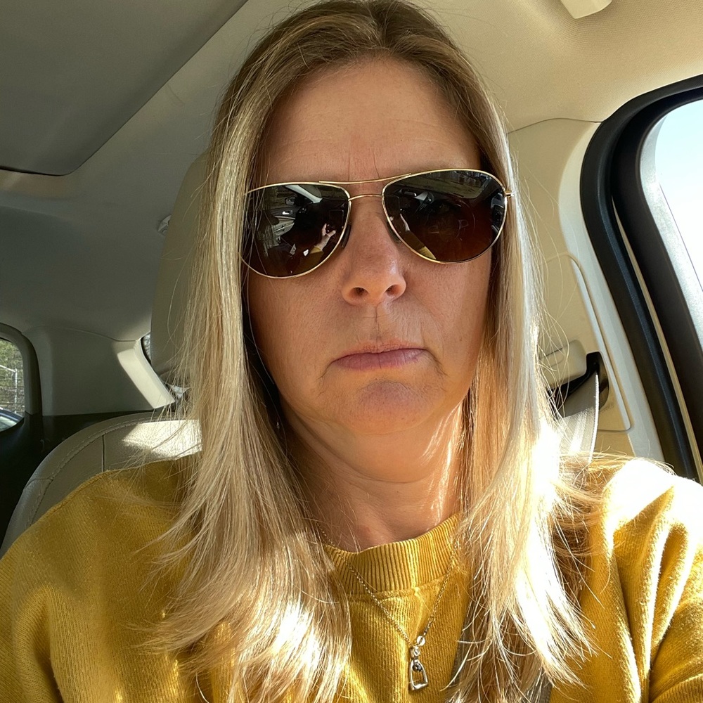 Meet your Posher, Annette